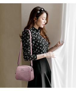 Sac à bandoulière rétro en cuir PU tendance, sacs à main noirs avec bandoulière – Vente chaude - Product Image 2