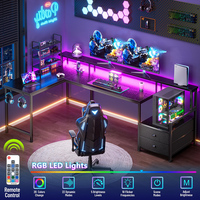 Bureau de jeu ergonomique multifonctionnel moderne avec structure en acier robuste et texture en fibre de carbone pour les joueurs professionnels