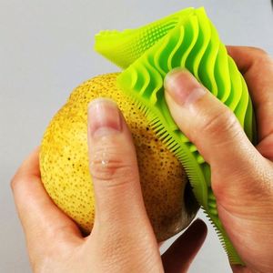 Cepillo de silicona cuadrado de grado alimenticio para lavar platos, ollas, sartenes, frutas y verduras. - Product Image 3