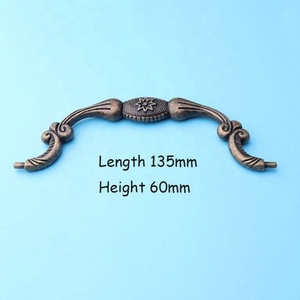 Manija de Metal Hecha a Mano para Puerta y Ventana - Product Image 2