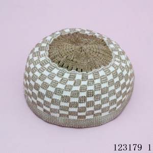 2021 China Supplier Handmade Cotton Golden Knitted Embroidery Muslims Kofi Hats for Men <strong>Oman</strong> Omani Mens Islam Prayer Turban <strong>Caps</strong> - Product Image 5