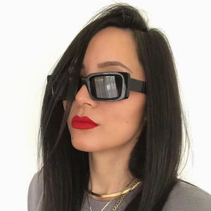 แว่นกันแดดแบบยูนิเซ็กซ์กรอบสีดำเลนส์สีเหลืองป้องกันรังสียูวี 400 แว่นกันแดดสำหรับเดินทางทันสมัยระดับการส่งผ่านแสงคลาส 2 - Product Image 5