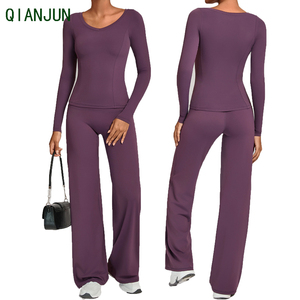 Conjuntos de <span class=keywords><strong>Yoga</strong></span> de talla grande al por mayor para mujer, tops de cuello redondo, pantalones de <span class=keywords><strong>yoga</strong></span> de talle alto, ropa deportiva, chándal para correr al aire libre - Product Image 1