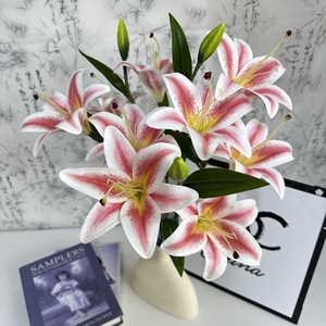 Bouquet de lys en soie réaliste 3D Queyiyi Flowers, 9 têtes, fleur artificielle pour mariage, décoration intérieure, accessoires de photographie - Product Image 3