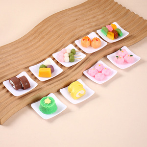 จานขนมจำลองทรงสี่เหลี่ยม, จานขนมหวานมินิไส้น้ำตาลทรายแดง, ขนมหวานผลไม้ไส้เผือก, ของเล่นอาหารสำหรับบ้านเด็กเล่น - Product Image 2