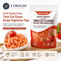 Halal Rasa Tomat Segar Konjac Vegetarian Tripe Strip 216g Siap Saji Camilan Nabati Bahan Baku Hot Pot Pasokan Makanan