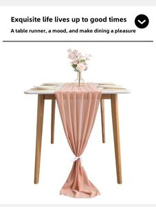 Chemin de table de style européen rouge minimaliste pour décoration de mariage, en tissu polyester mousseline de couleur unie - Product Image 3