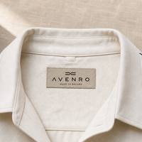 Étiquettes personnalisées pour vêtements destinées aux détaillants de mode, étiquettes en tissu à coudre avec une typographie soignée, identification des vêtements pour l'emballage en magasin