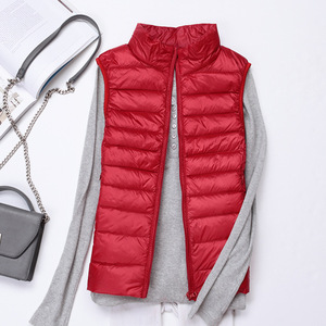 Nouveau femmes sans manches femmes <span class=keywords><strong>très</strong></span> léger vers le bas gilets Slim vestes fille Gilet léger coupe-vent chaud Portable gilet - Product Image 2