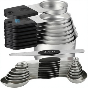 Juego <span class=keywords><strong>de</strong></span> Tazas y Cucharas Medidoras Magnéticas Alienbull, 17 Piezas Apilables con Nivelador para Ingredientes Secos/Líquidos - Product Image 1