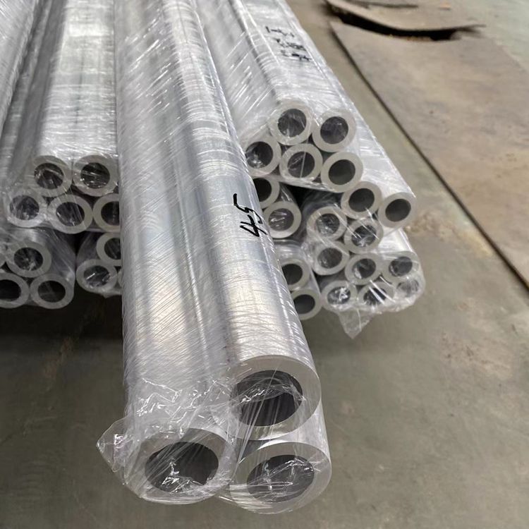 3003 5083 6063 6061 7075 Seamless Aluminum Alloy Round Pipes/Tubes