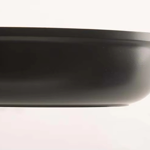 Poêle classique haute performance en acier inoxydable avec construction à 3 plis pour un chauffage rapide - Product Image 1