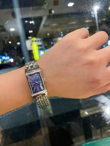 Montre décontractée pour femme en quartz japonais avec un design élégant, bracelet en acier inoxydable, mouvement Eta - Vente en gros - Product Image 5