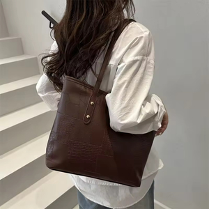 กระเป๋าถือเดินทางผู้หญิงความจุสูง2025แวววาวกระเป๋าสะพายไหล่กระเป๋าผ้าทอ - Product Image 2