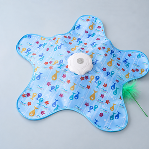 Tapis de jeu pour chat Blue Starfish avec baguette à plumes à mouvement automatique, jouet interactif pour animaux de compagnie - Product Image 2