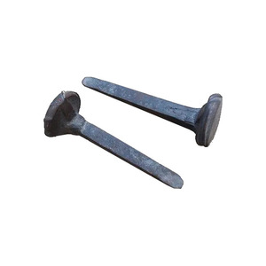 Q235 Railway Screw Spike Railroad Dog Spike para sujetar traviesas - Product Image 2