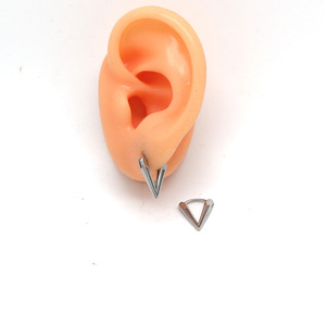Pendientes triangulares geométricos de acero de titanio yunnique, joyería de moda Unisex, diseño de acero inoxidable 316, GZYE-1118 - Product Image 4