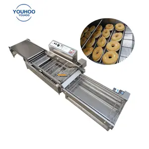 Máquina de fritadeira elétrica de bolos, máquina fermentada de rosquinha com transportador