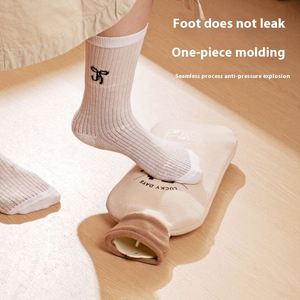 กระเป๋าใส่น้ำร้อนทำจากยางแบบหนาสำหรับขวดทำจากผ้ากำมะหยี่แถบยาว - Product Image 4