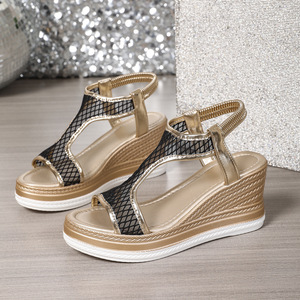 Sandalias de Plataforma con Malla Metálica ODM OEM para Mujer, Punta Abierta, Tira Elástica en el Tobillo, Ligeras para Verano y Exteriores, con Plantilla de Moda - Product Image 3