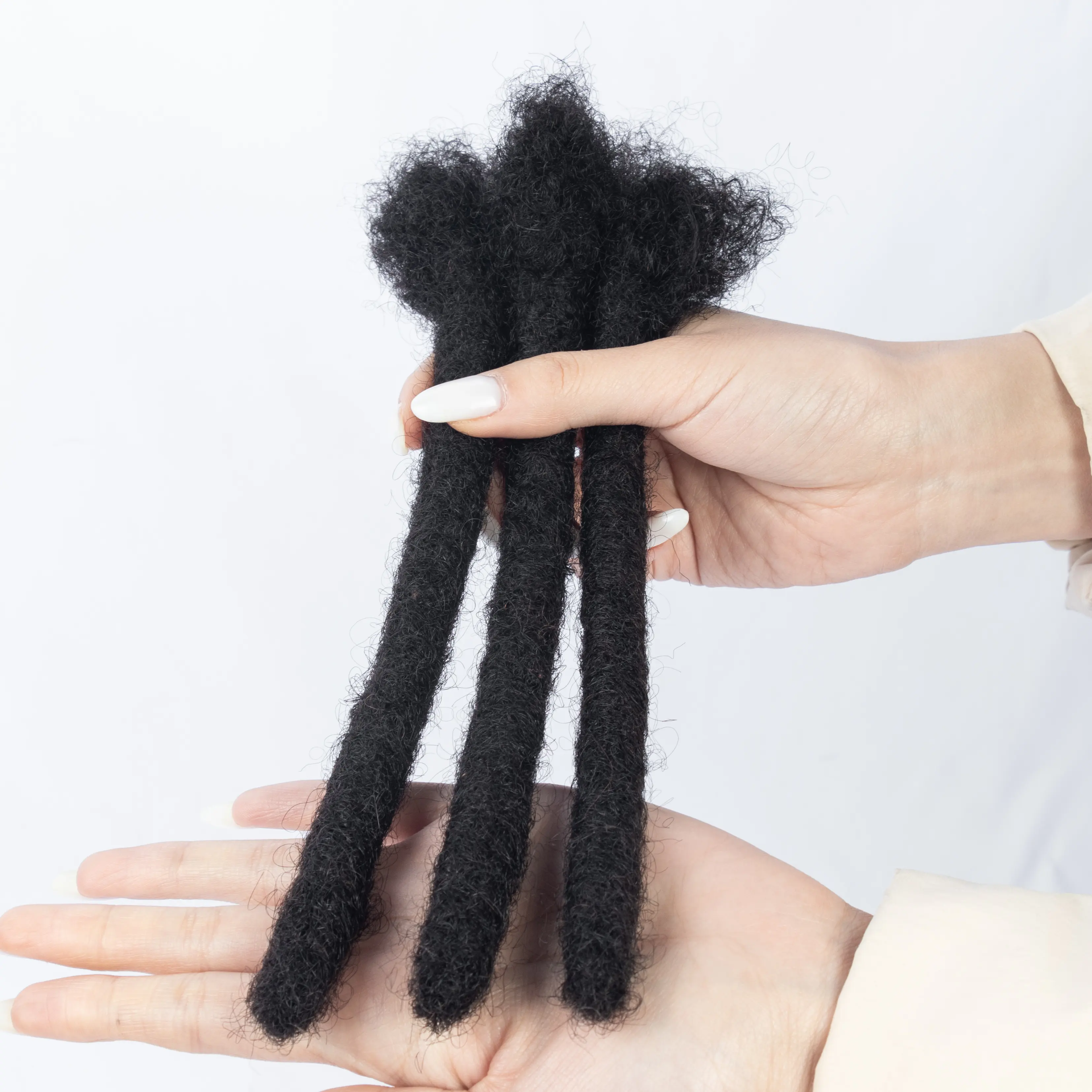 Prêt à expédier 1.5CM 100% cheveux humains Dreads Extensions noir droit 1.5cm mèches serrures