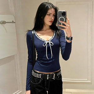 Camiseta de manga larga con lazo tejido de encaje estilo preppy americano para mujer, cuello en V, corte ajustado, sexy, básica, para todas las estaciones - Product Image 1