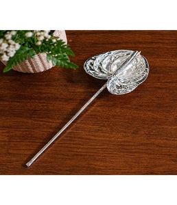 Flor Artificial de Anturio Decorativa con Acabado en Plata 999, Diseño Minimalista para Aniversarios, Interiores del Hogar, Decoración Corporativa de Lujo - Product Image 1