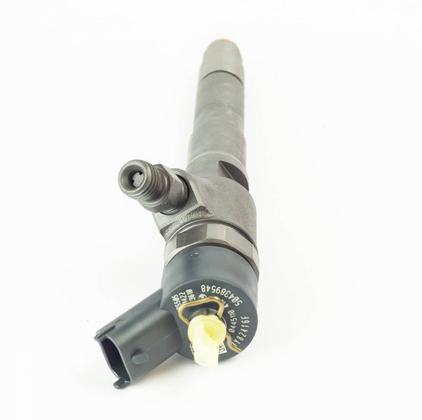 common rail injector 0445110418  504389548 FOR IVECO Fiat diesel fuel injector nozzle 0445110418  504389548 DLLA139P2229