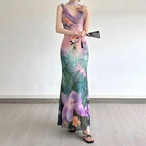 เดรสยาวทรงเข้ารูปพิมพ์ลายดอกไม้จีนสไตล์วินเทจ คอวีผูกโบว์  สำหรับวันพักผ่อน - Product Image 6