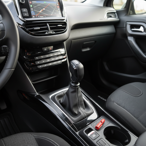 Funda Deportiva Negra de Lujo para la Palanca de Cambios del Peugeot 2008, Fabricada en TR - Product Image 3