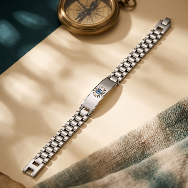 Fashionable and Unique Stainless Steel Punk Bracelet for Men, Exquisite Watch Strap with Demon Eye Design.