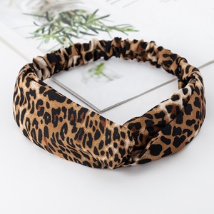 Cinta para la cabeza con estampado Floral para mujer, bandana con estampado de <span class=keywords><strong>rayas</strong></span> y puntos, diademas bohemias, diadema cruzada trenzada para la cabeza, <span class=keywords><strong>Bandeau</strong></span> - Product Image 5