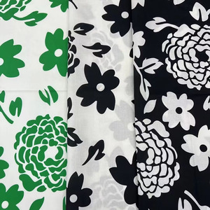 Hot Selling 100gsm <strong>Black</strong> <strong>and</strong> White Polynesian Floral Casual Dress 100% Cotton Printed Fabric - Product Image 3