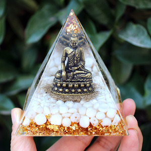 Crystal Chip Pyramid Resin Buddha <b>Statue</b> Home Decoration Artistic Desktop Ornament Lotus Buddha Shape - Product Image 1