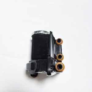 เครื่องแยกน้ำน้ำมันสำหรับ A8ออดี้ D4 079103542E 3.0ตัน079103542B อะไหล่ใหม่ที่มาพร้อมกับปะเก็น - Product Image 1