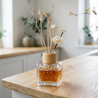 Flacon diffuseur carré de luxe en verre vide 100 ml avec bouchon à vis en bois pour emballage de parfum d'intérieur en gros