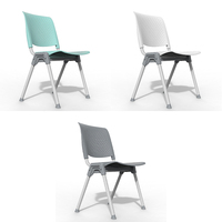 Chaise empilable en plastique de style moderne mobilier de bureau pour salle de réunion chaise de formation de bureau de visiteur de conférence