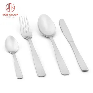 पश्चिमी रेस्तरां उपयोग रसोई चांदी धातु flatware अच्छी कीमत पर्यावरण डिनर चाकू चम्मच और कांटा स्टेनलेस स्टील कटलरी सेट