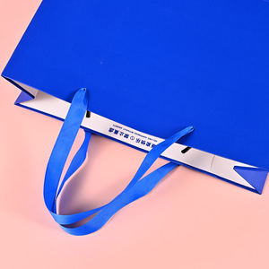 Sacs en papier kraft personnalisés avec fond plat, pour vêtements, shopping, cosmétiques, plats à emporter, biodégradables, avec impression de logo - Product Image 1