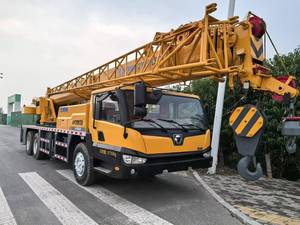 יד שנייה/משומשת xcm 25 Qy25k5-1 מנוף הידראולי 25 טון עם גובה הרמה 48.3 מ' - Product Image 4