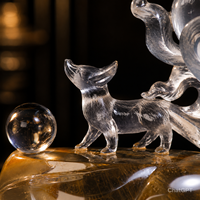 Œuvre d'art en cristal blanc représentant un renard à neuf queues sculpté à la main - Artisanat exquis
