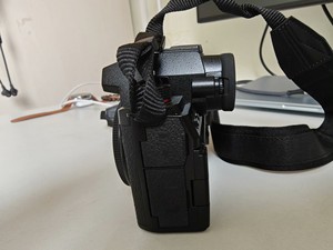 Appareil photo reflex numérique plein format d'occasion Lumix <span class=keywords><strong>S5</strong></span> Mark <span class=keywords><strong>II</strong></span> 24,2 MP avec carte SD, vidéo 6K, 370 clichés par charge - Product Image 4