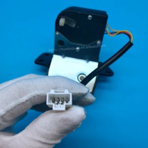 Huobuquan tái sản xuất Phía sau thân cây nắp khóa chốt cổng sau khóa thiết bị truyền động 81230-1w210 cho Rio Hatchback 2012-2017 - Product Image 6