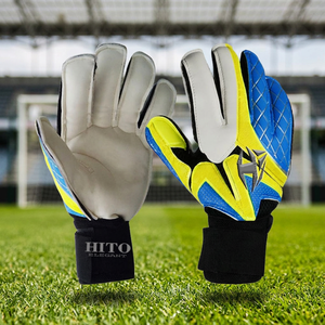 Comfortable Football Soccer Goalkeeper Gloves Sports Professional Goalkeeper Gloves Backhand Sublimation Print Removable Strap - Product Image 2