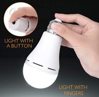 Ampoule LED d'urgence super lumineuse E27 B22 7W 9W 12W Batterie Li-ion Rechargeable Lampe de camping intelligente