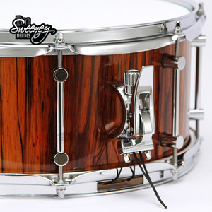 <span class=keywords><strong>Doc</strong></span> Sweeney - Caisse claire Falcon en bois massif, fabrication artisanale américaine, avec sangle de fixation, 14x6 pouces - Product Image 4