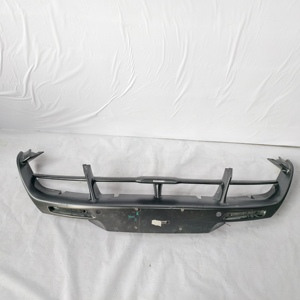 Sección Inferior del Parachoques Trasero Original Usada con Pernos Incluidos para <span class=keywords><strong>720S</strong></span> 2017-2023 OE 14AA974CP, Repuestos para Automóviles - Product Image 1