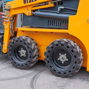 Minicargadora Compacta con Ruedas HIGHTOP, Carga Operativa de 300 kg, Control Piloto, 4x4, para Jardinería y Construcción - Product Image 4