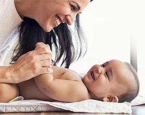 Vente chaude de lingettes <span class=keywords><strong>pour</strong></span> bébés biologiques sans danger <span class=keywords><strong>pour</strong></span> les peaux sensibles Lingettes humides en <span class=keywords><strong>tissu</strong></span> non tissé <span class=keywords><strong>pour</strong></span> bébés Lingettes nettoyantes - Product Image 5