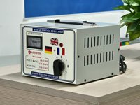 Stabilisateur de tension AC TND-2000VA/2KVA Entrée 40V-120V 140V-240V Sortie 110V/220V pour Bureau/Maison
